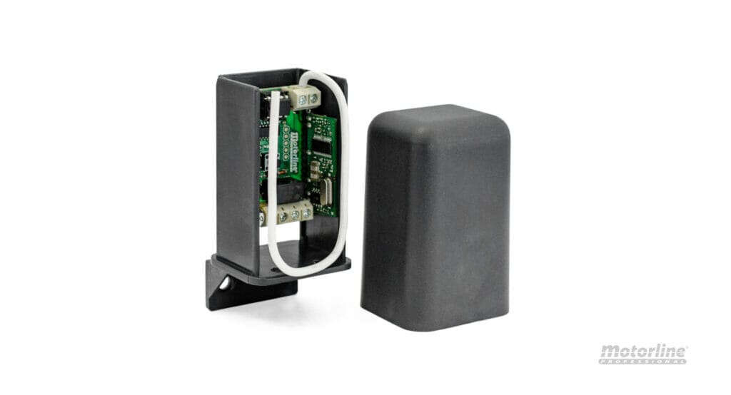 MR17 Ontvanger voor maximaal 50 handzenders.